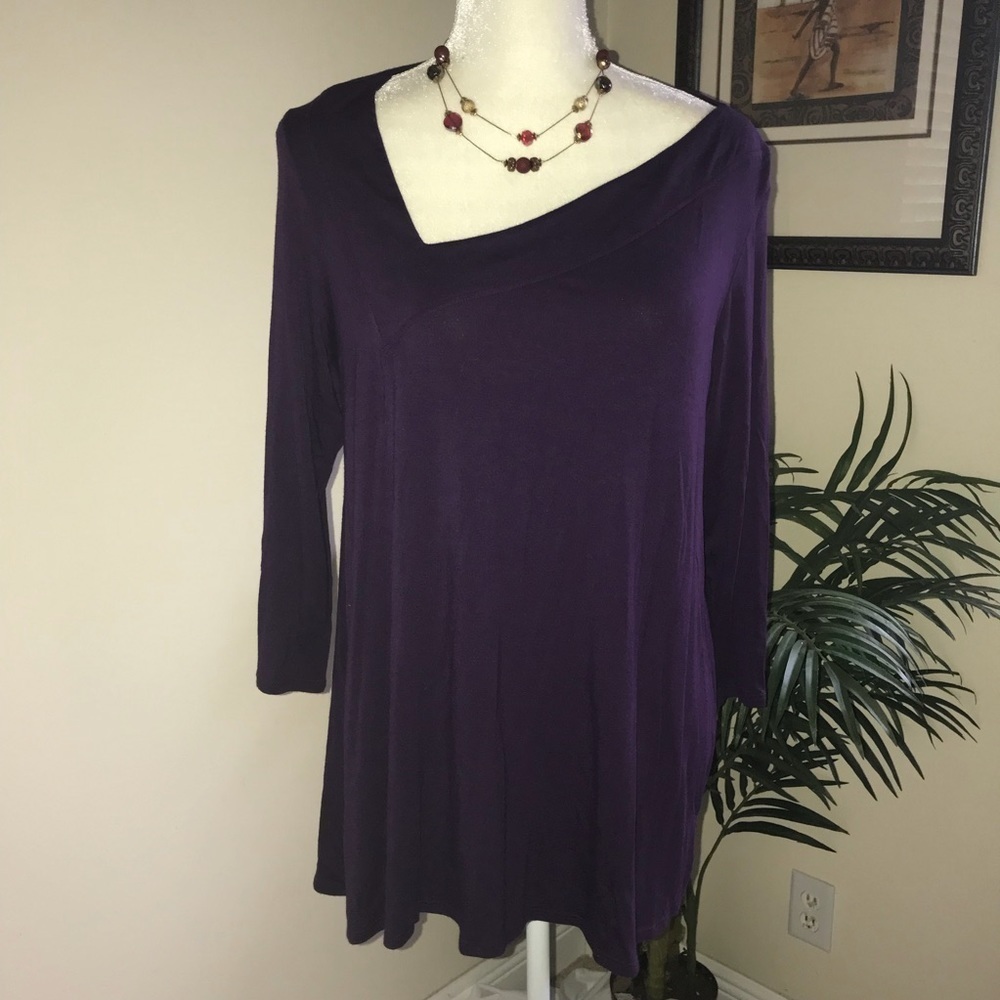 Ellumi Nation Asymmetrical Neckline Knit Top M*